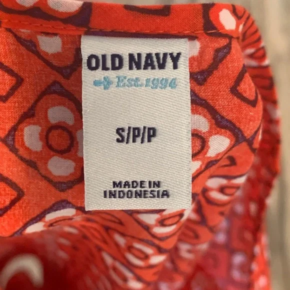 Old Navy Geometric Red 3/4 Sleeve Shift Dress - Picture 8 of 8